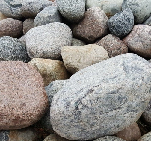 Granitfindlinge Nordische Findlinge 20 - 50 cm naturrund